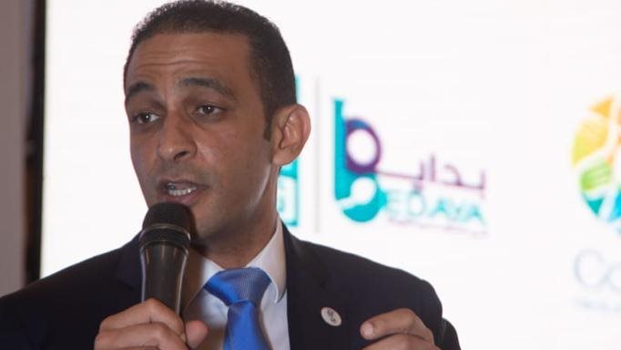 د. محمد العزب رئيس الجمعية المصرية لمنظار عنق الرحم