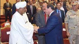 البطل أحمد أدريس مع الرئيس عبد الفتاح السيسي