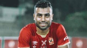 اللاعب حسام حسن 