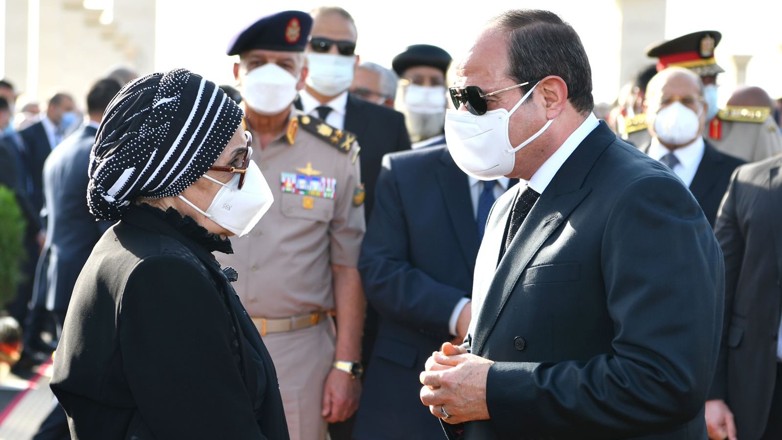الرئيس السيسي يتقدم جنازة المشير طنطاوي 