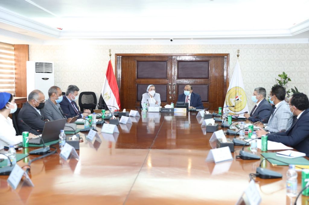 وزيرا التنمية المحلية والبيئة 