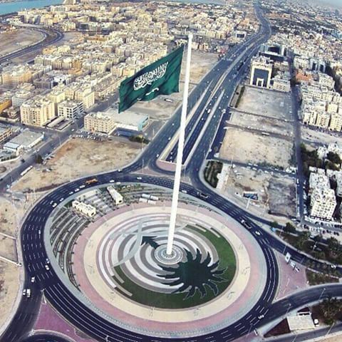 أطول سارية علم في جدة