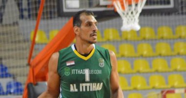إسماعيل أحمد لاعب سلة الاتحاد