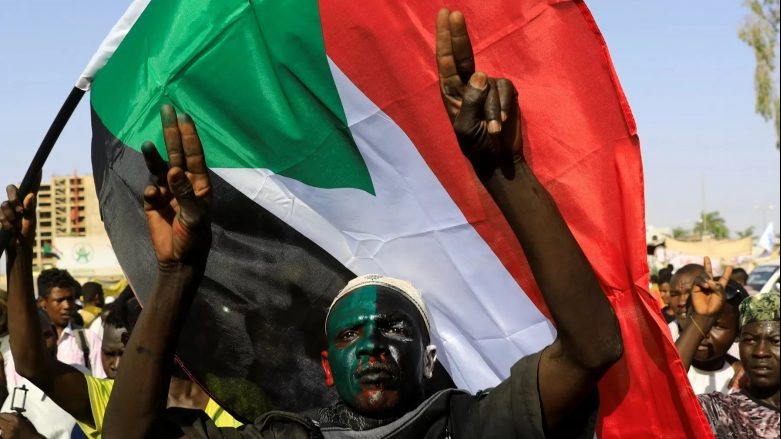 أوضاع مضطربة في السودان بعد افشال الإنقلاب