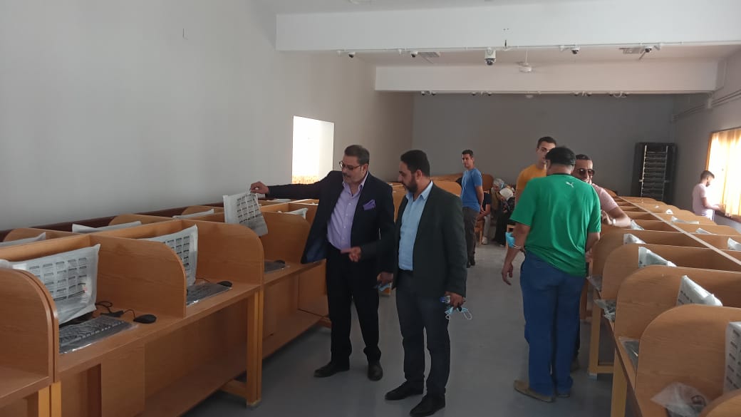 معامل الاختبارات الإلكترونية في جامعة الأزهر