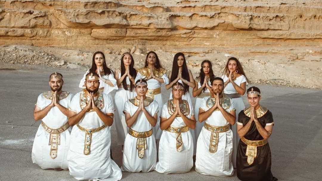 فوتوسشين فرعوني للدفعة 32 طب المنيا