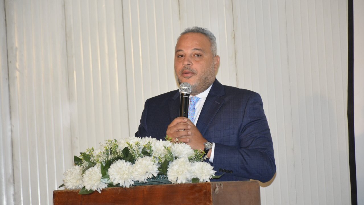 تامر عبد المنعم