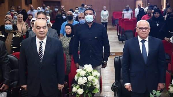 الدورة التدريبية لأعضاء الإدارات القانونية