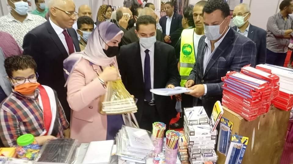 افتتاح معارض مستقبل وطن بالمنيا 