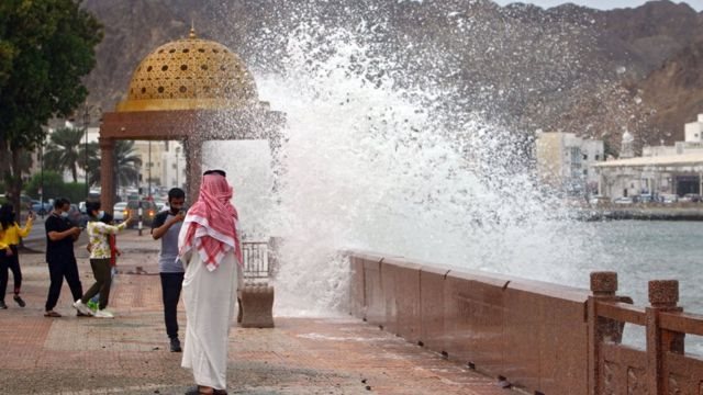 أعصار شاهين
