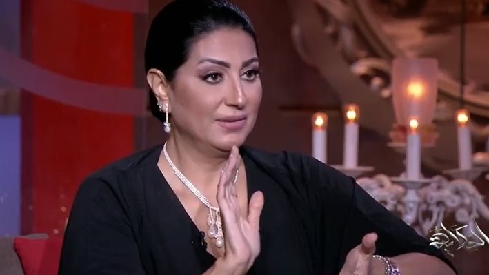 وفاء عامر 