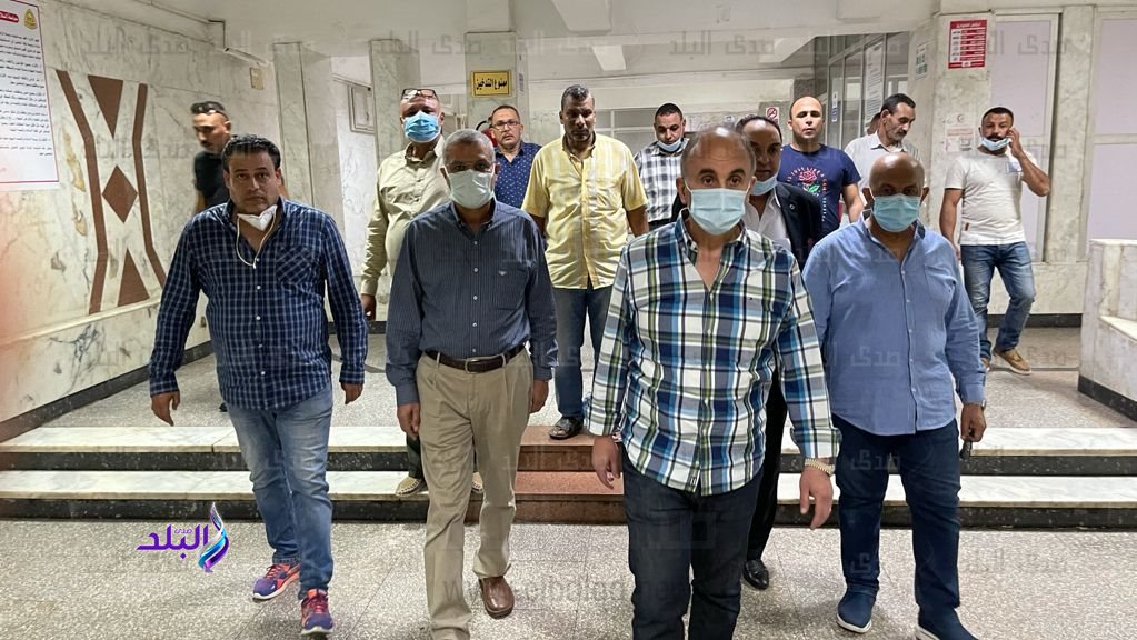 رئيس جامعة الزقازيق يتفقد المستشفى الجامعي 