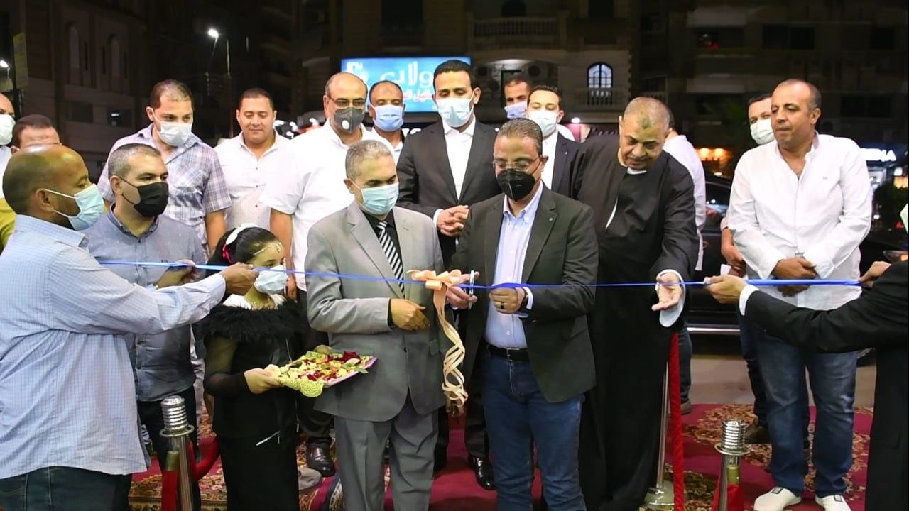 محافظ الفيوم أثناء الافتتاح