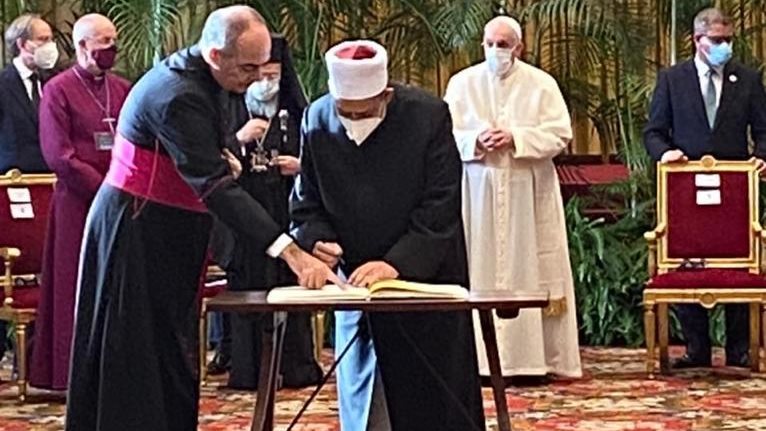 الإمام الأكبر يوقع على نداء قادة الأديان بشأن التغير المناخي