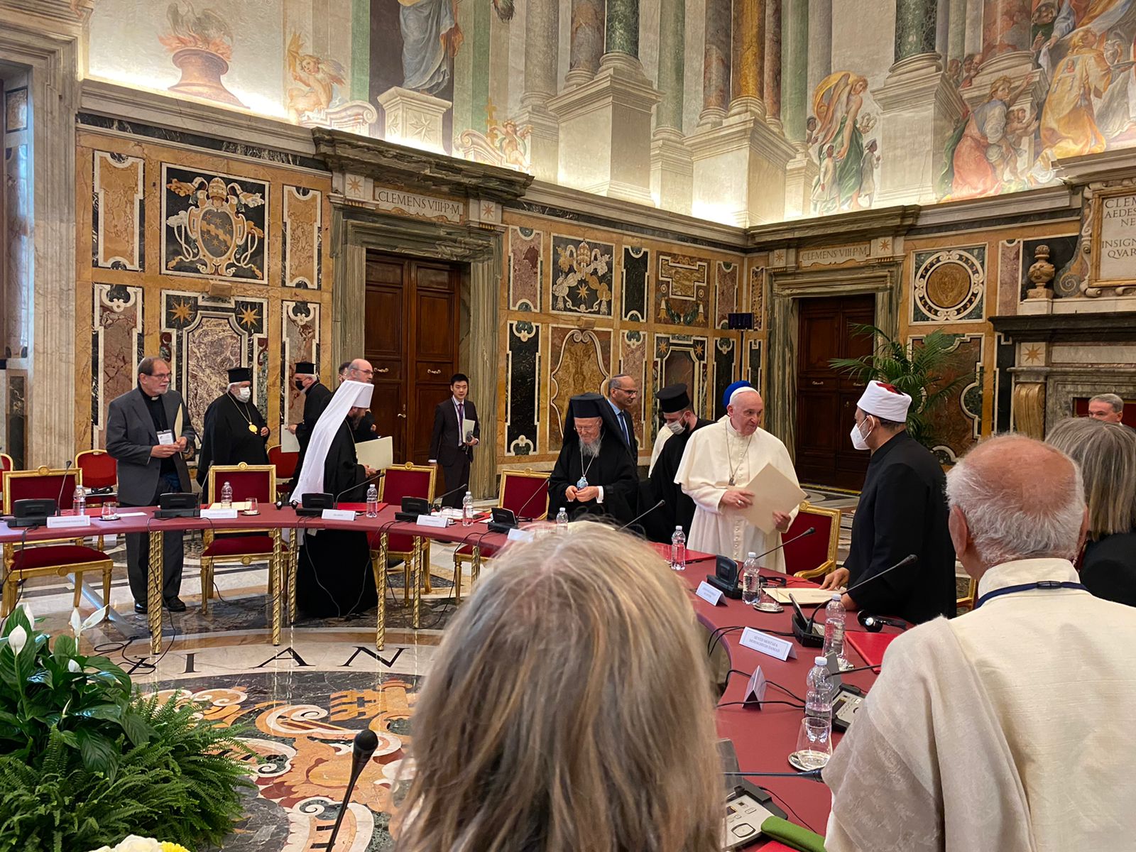 شيخ الأزهر في قمة قادة الأديان 