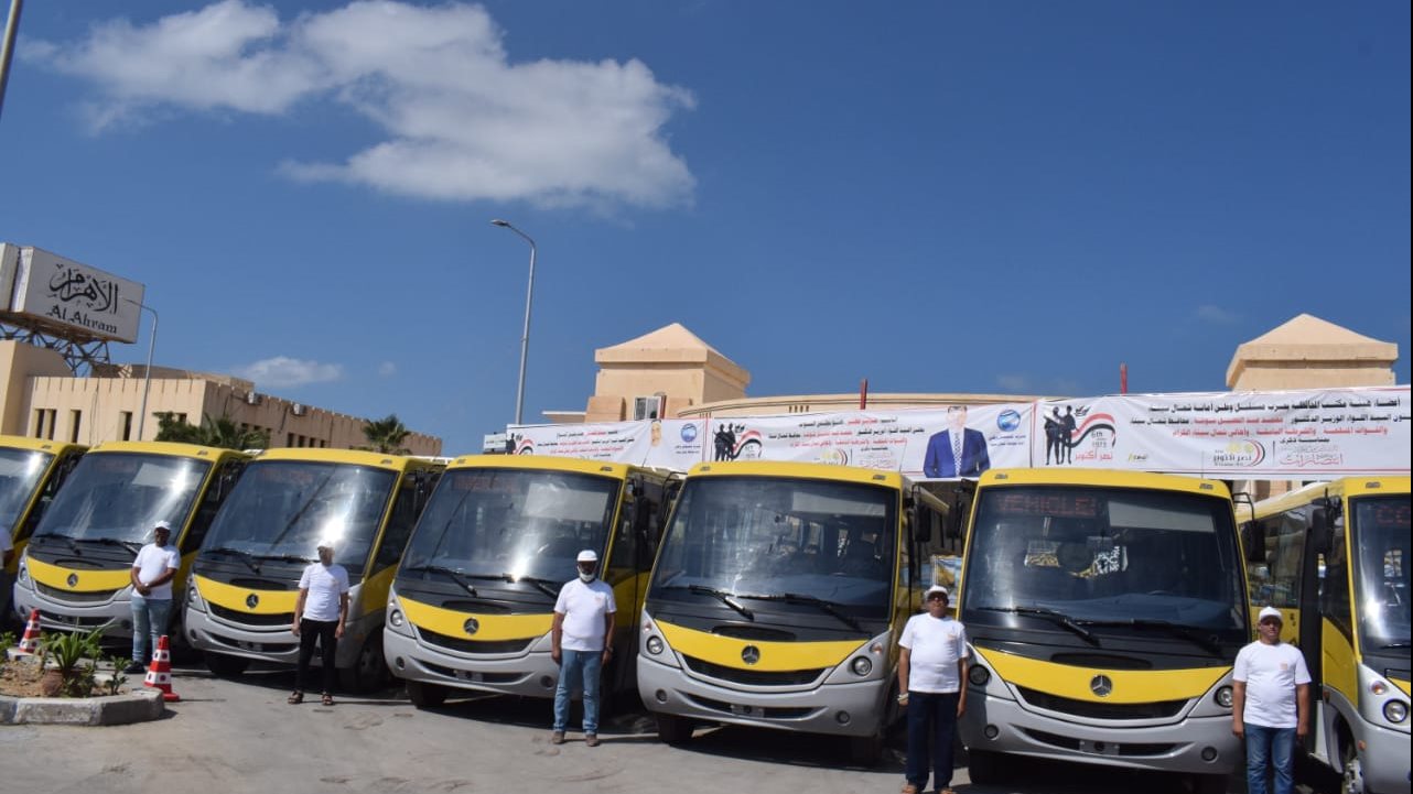 ٢٠ حافلة منحة لخدمة أهالي سيناء