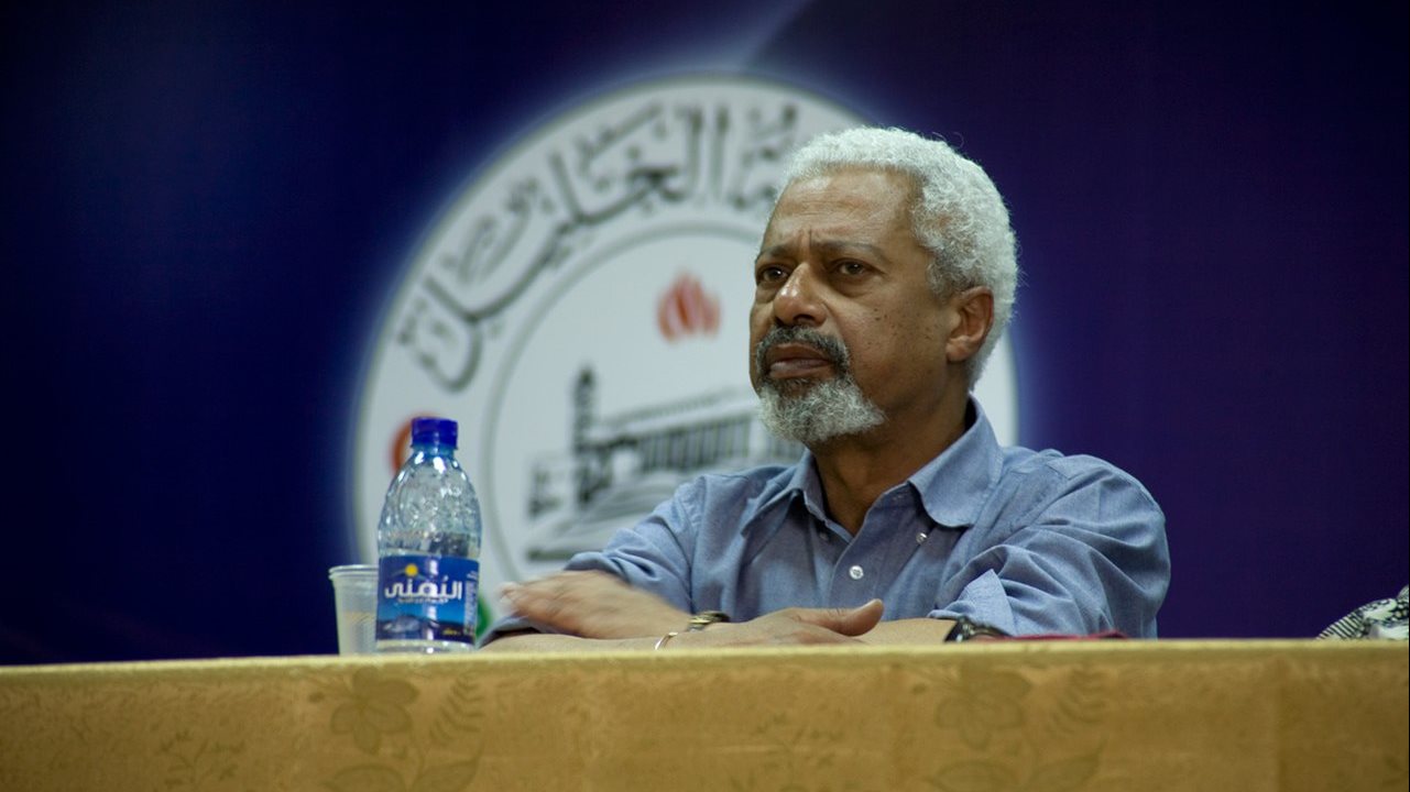  التنزاني عبدالرزاق جورنا 