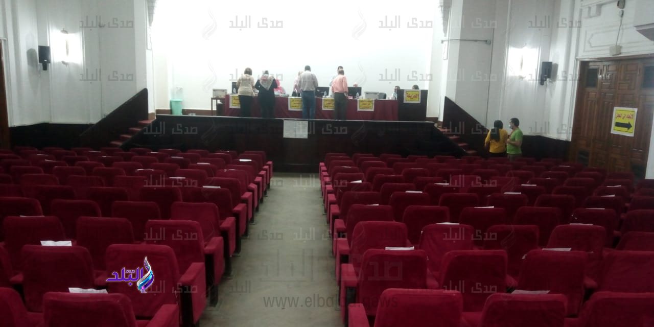 توافد الأطباء على انتخابات التجديد النصفي