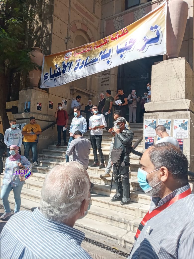 انتخابات التجديد النصفي بنقابة الأطباء