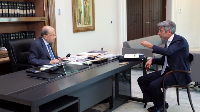 وزير الطاقة اللبناني مع ميشال عون  وزير الطاقة اللبناني مع ميشال عون