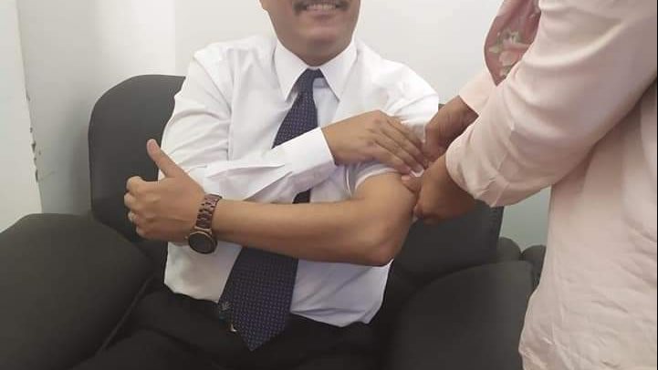 تلقي لقاح كورونا بمستشفي العريش العام 