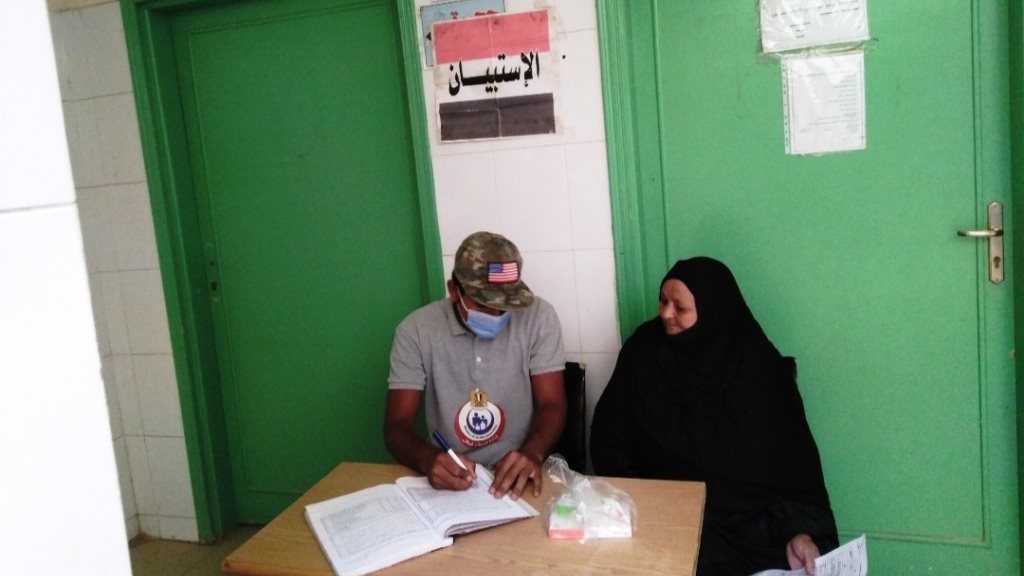جانب من أعمال القوافل الطبية بأسوان