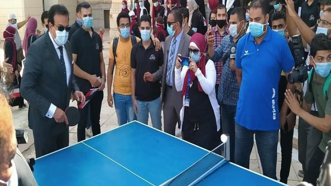 وزير التعليم العالي يتفقد بعض الجامعات المصرية