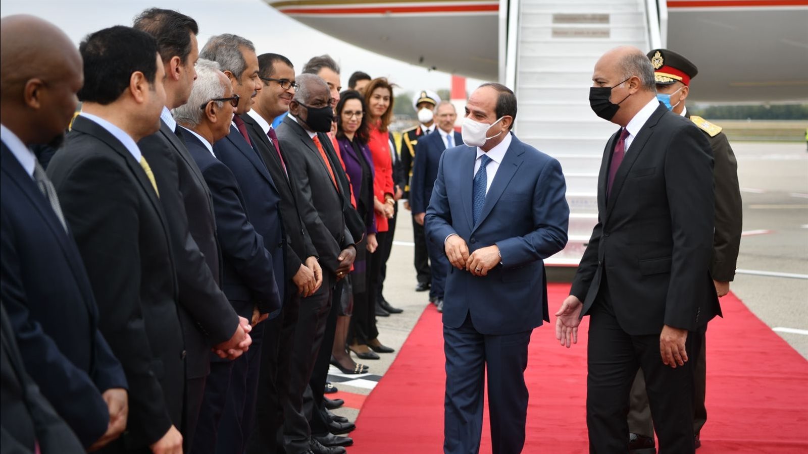 الرئيس عبد الفتاح السيسي يصل العاصمة المجرية
