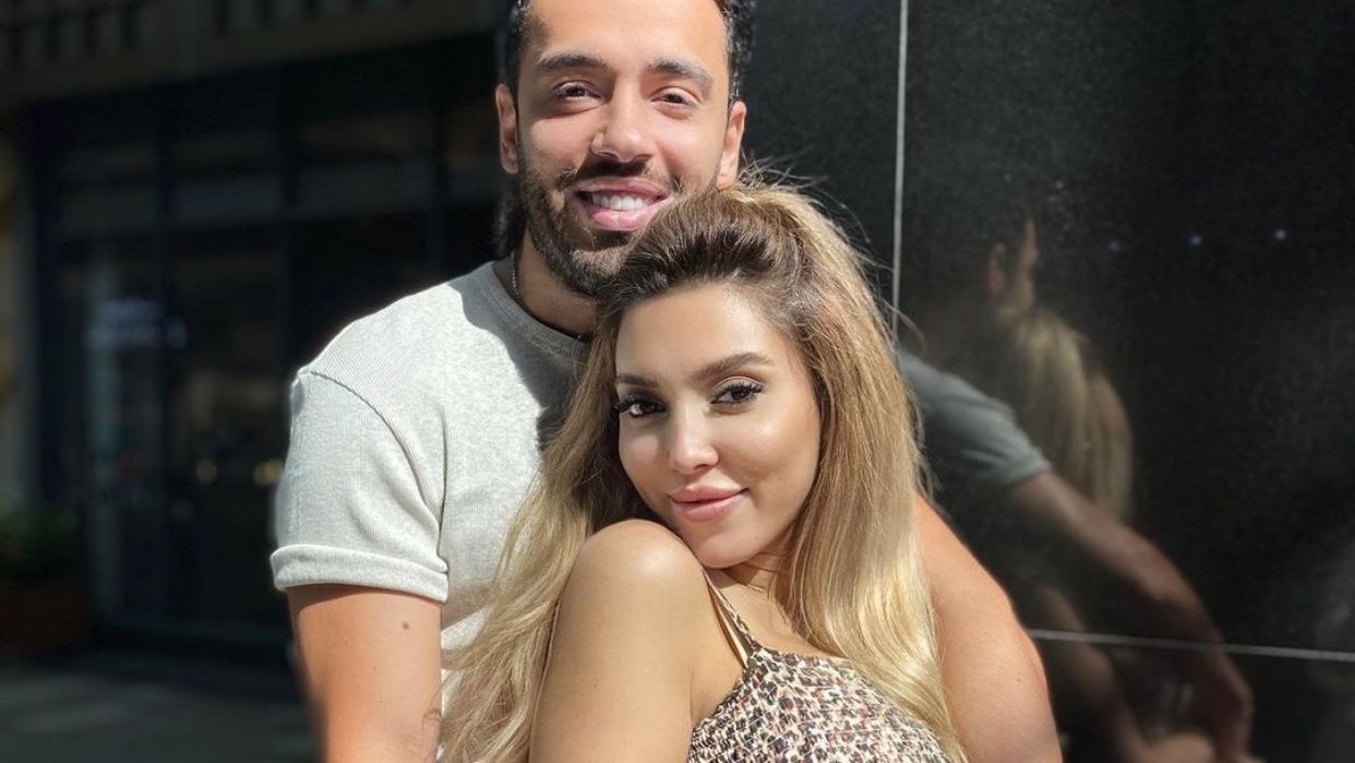 رامي جمال وزوجته 