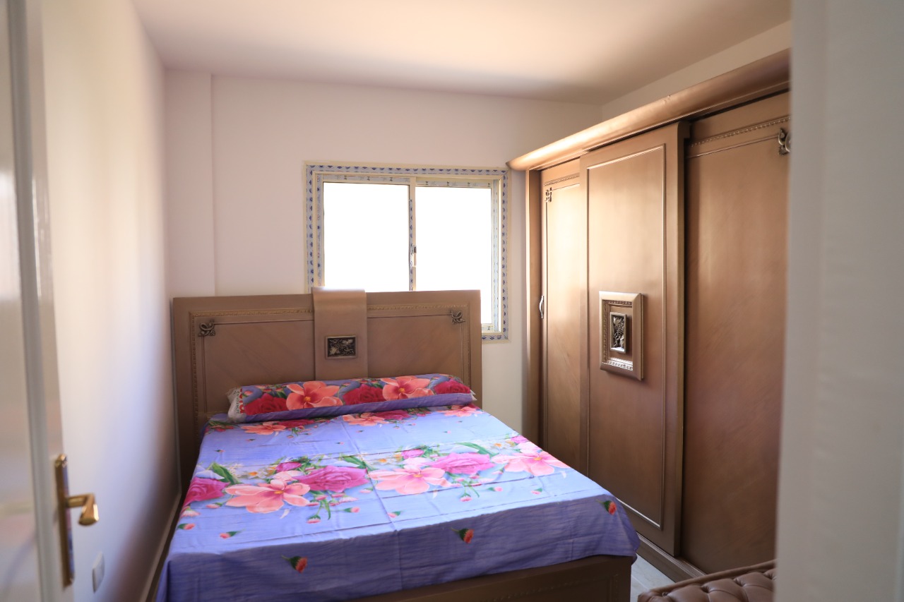 e0050106-f899-49c9-8e12-cc58b2c986b5