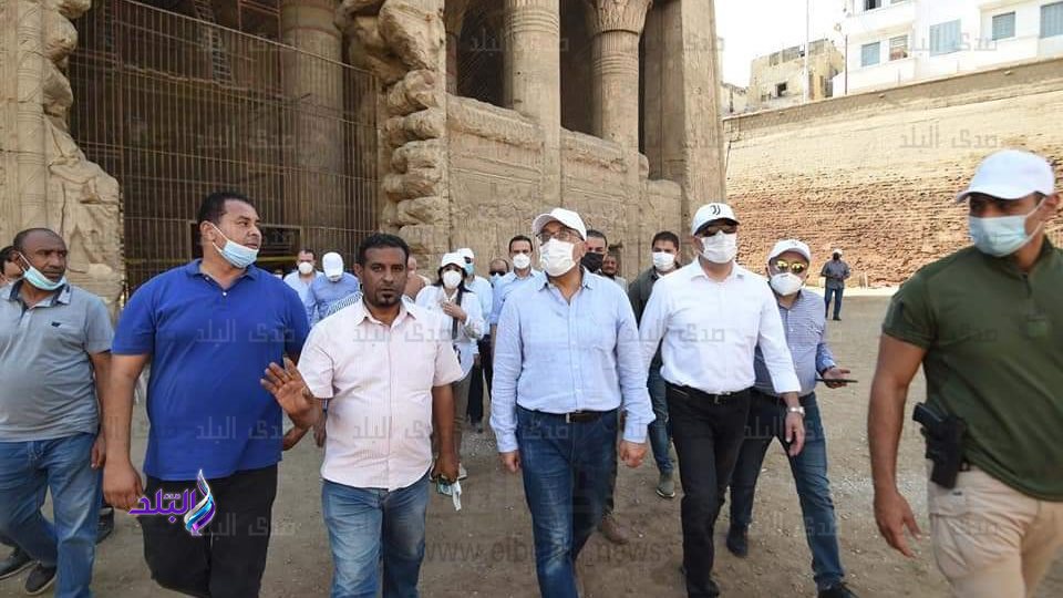 مدبولى بمعبد اسنا بالأقصر