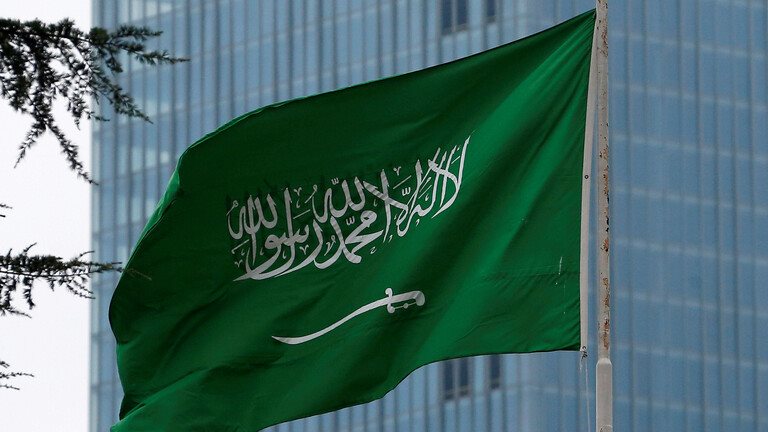 السعودية ترفض وجود أسلحة دمار شامل في المنطقة