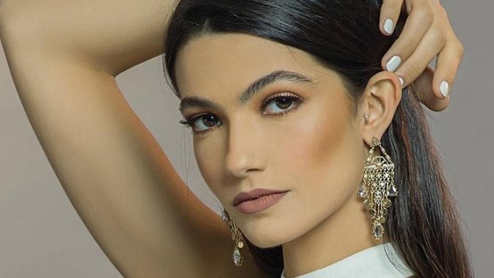تارا عماد 