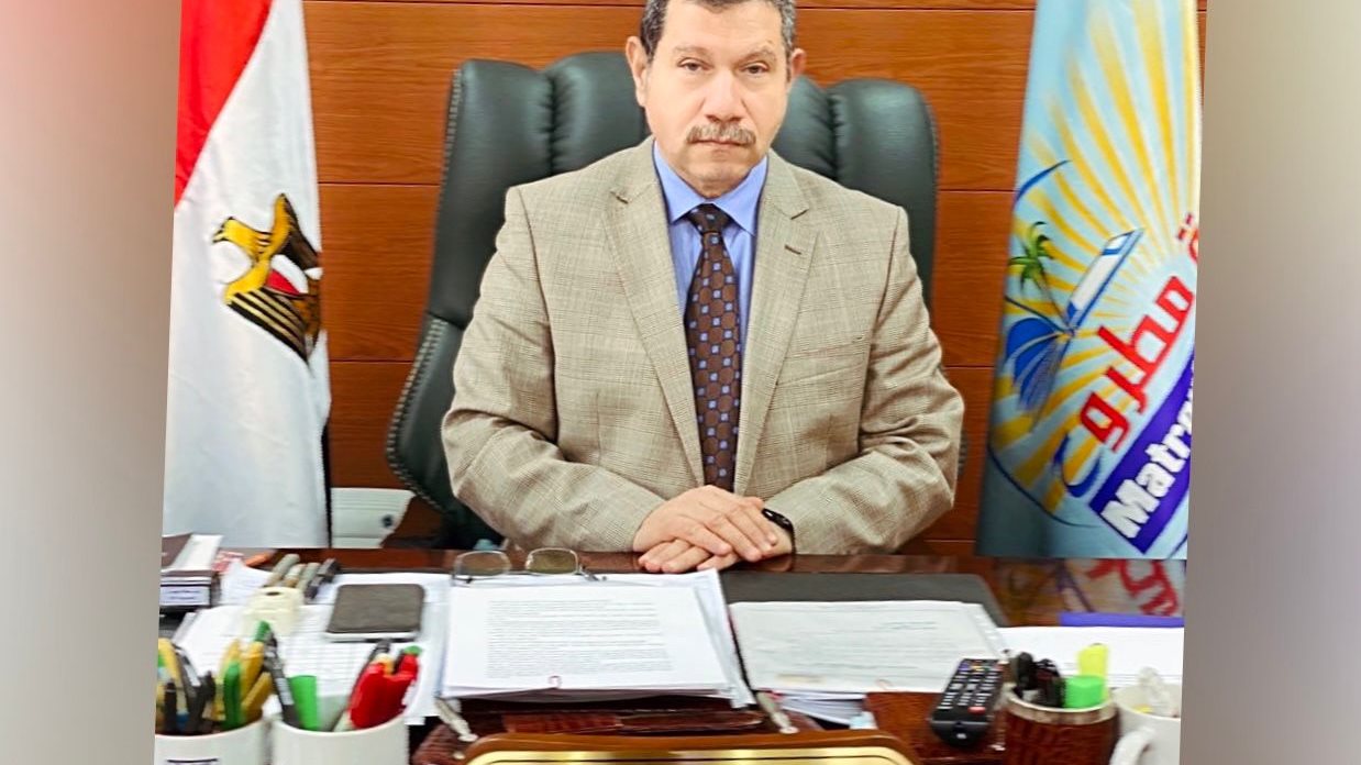 رئيس جامعة مطروح
