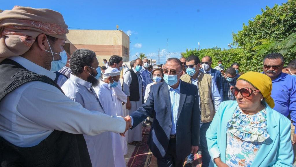 محافظ الإسكندرية في زيارة لقرى برج العرب