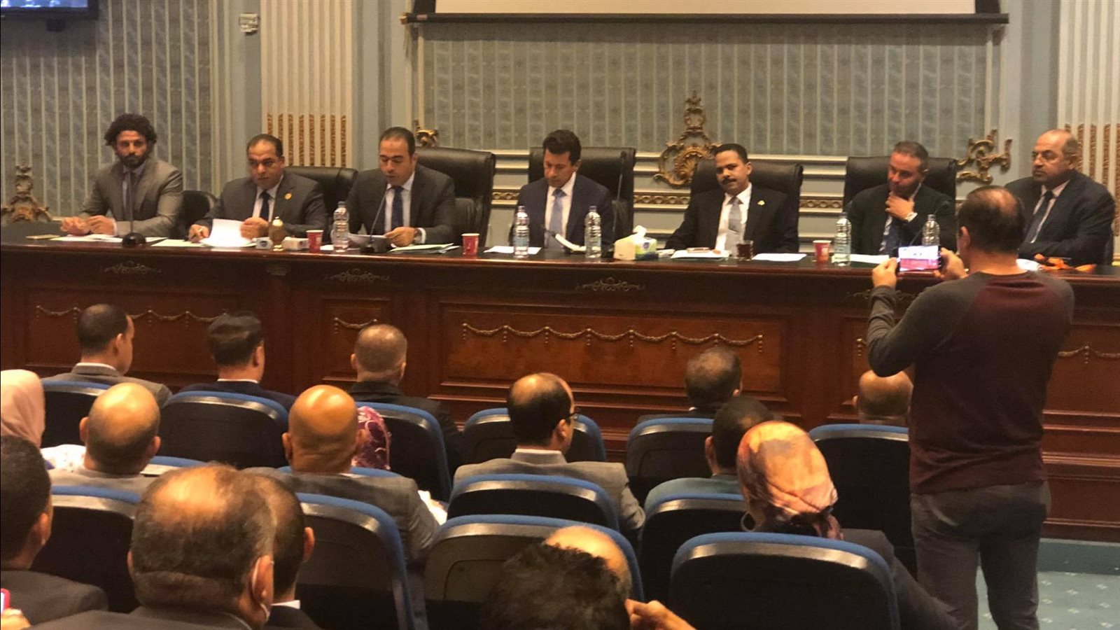 اجتماع لجنة الشباب والرياضة بالبرلمان