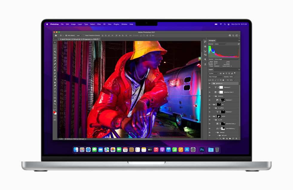 رسميا إطلاق أجهزة MacBook Pro بمواصفات خارقة ومعالجات جديدة 