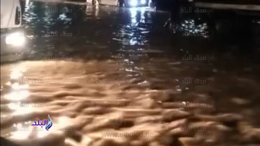 غرق الدائري مساء أمس الاثنين 