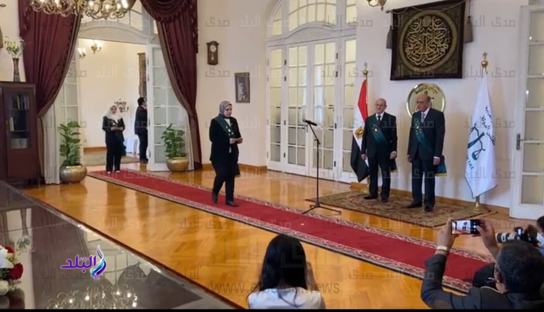 336dad59-88a3-4e72-8e00-fdadef6e6a92