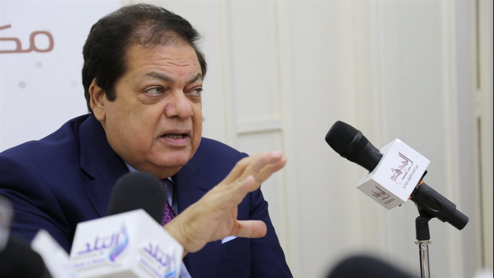 النائب محمد أبو العينين