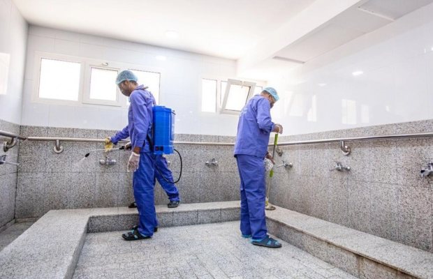 فتح دورات المياه لصلاة الجمعة بعد طول انتظار