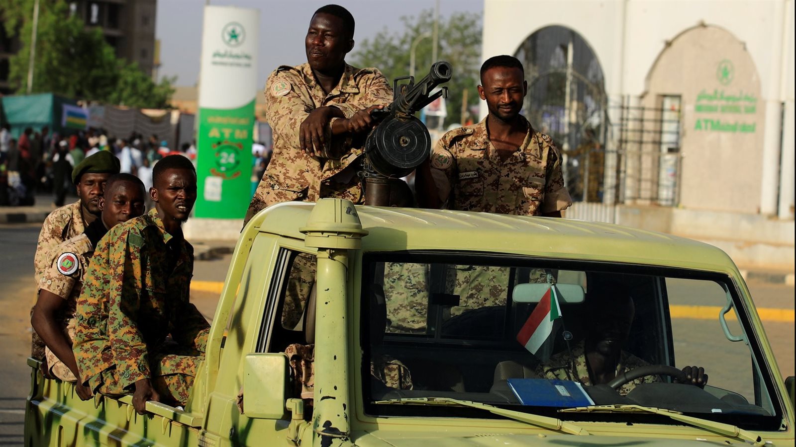 تحرك عاجل من الجيش السوداني في محيط سجن البشير