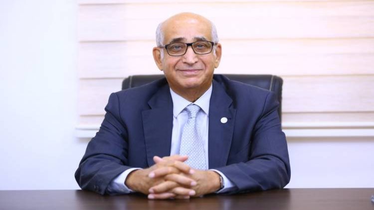 حسانين توفيق، عضو لجنة التعليم والاتصالات بمجلس الشيوخ