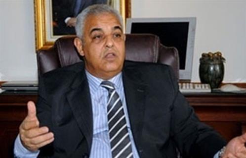 وزير الري  الأسبق 
