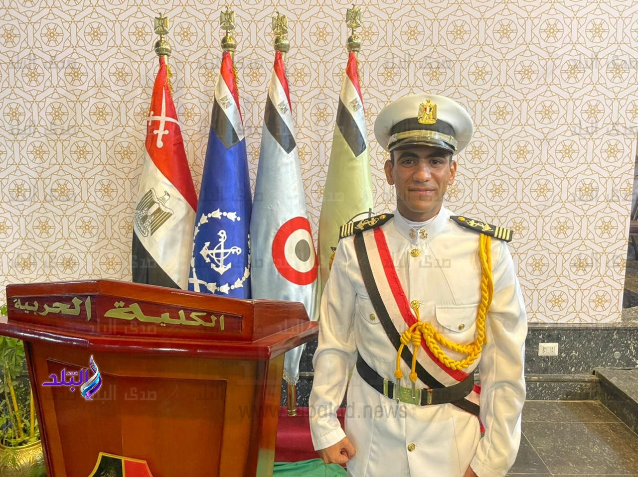 الملازم بحري عمر محمد الدسوقي