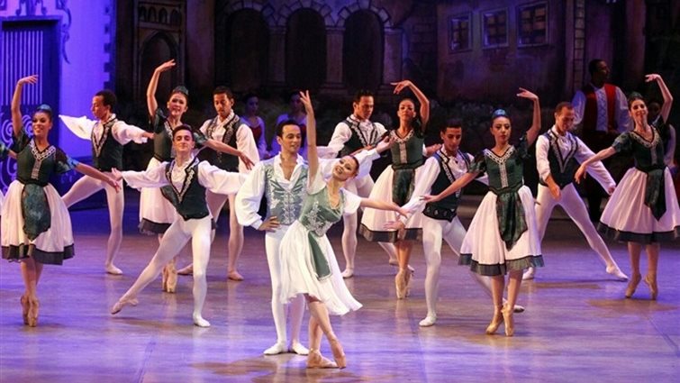 فرقة باليه أوبرا القاهرة 