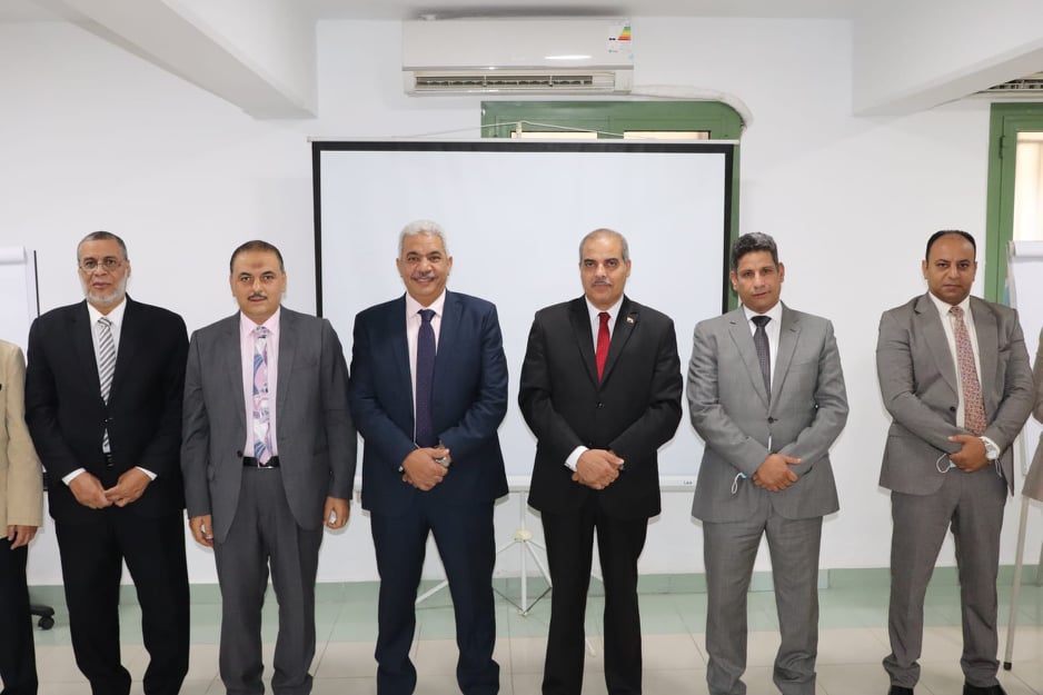 رئيس جامعة الأزهر يشيد بجهود مركز التدريب والتطوير
