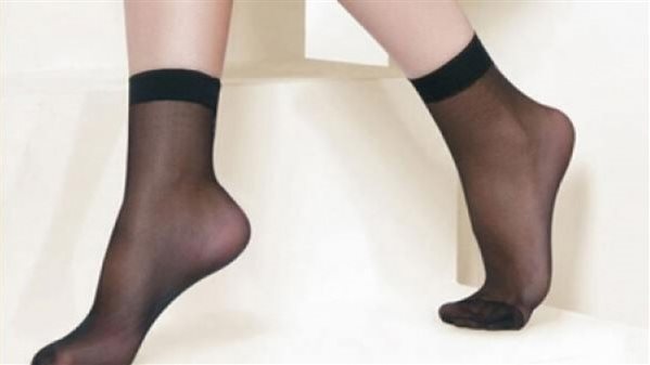 الجورب الشفاف 