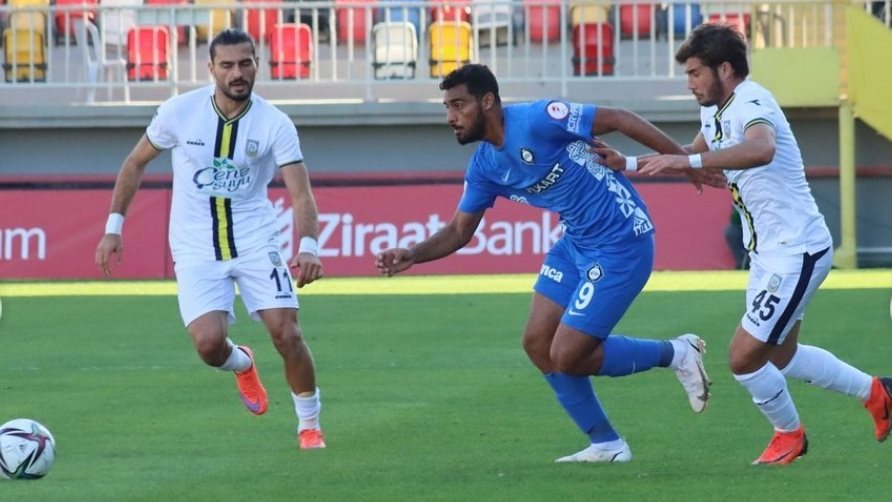 احمد ياسر ريان 
