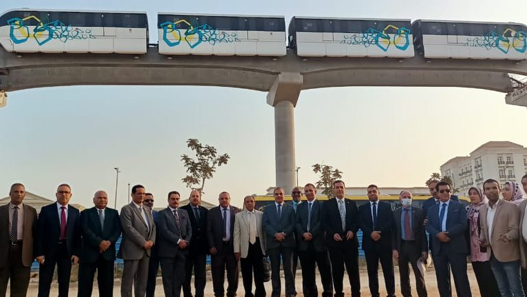   مجلس جامعة الأزهر يتفقد مشروع المونوريل 